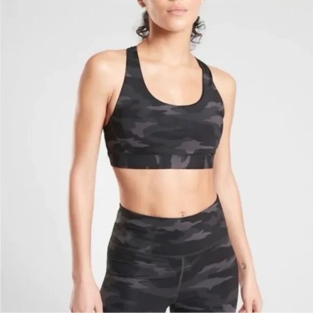 Athleta Ultimate Bra Camo Size Small